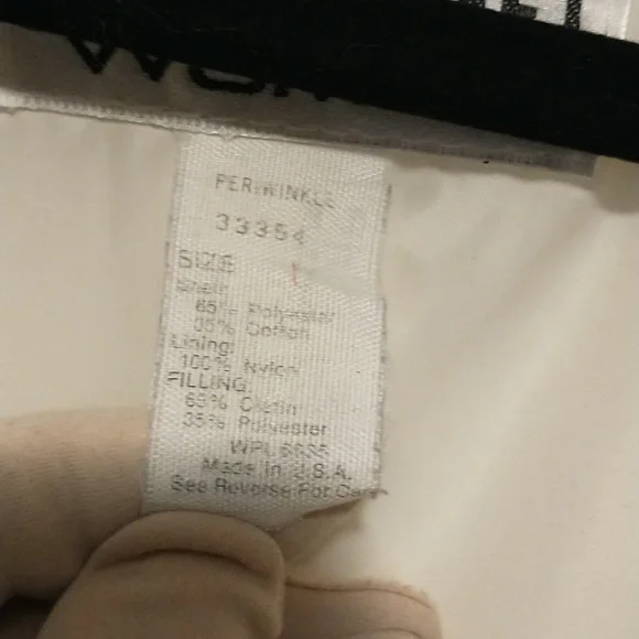 Woolrich woman's size L heavy quilted lined winter parka coat in periwinkle blue - Picture 5 of 16